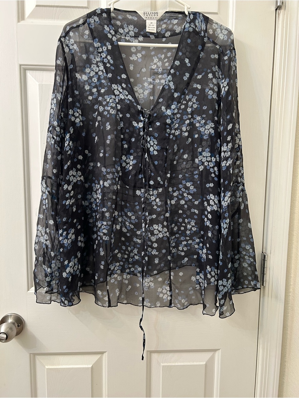 Size 2X 100% Silk Allison Joy Sheer Black Floral Tie-Front Tunic Blouse